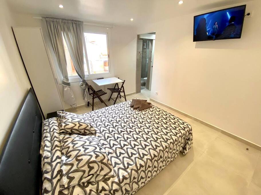 Apartamentos Con Bano Privado Frente Al Metro L5 Barcelona-Hospitalet 오스피탈레트 데 요브레가트 외부 사진