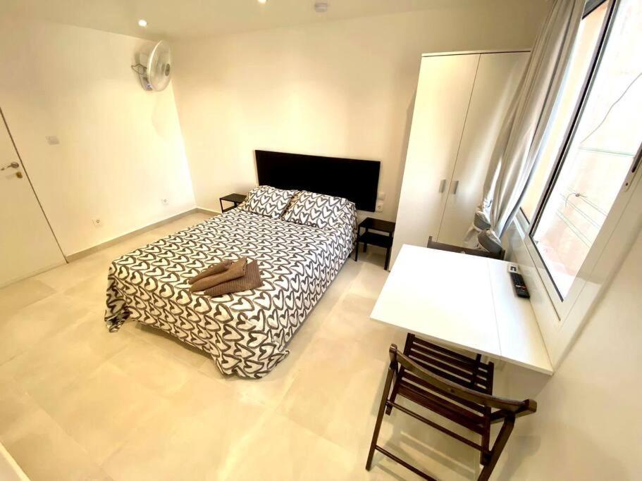 Apartamentos Con Bano Privado Frente Al Metro L5 Barcelona-Hospitalet 오스피탈레트 데 요브레가트 외부 사진