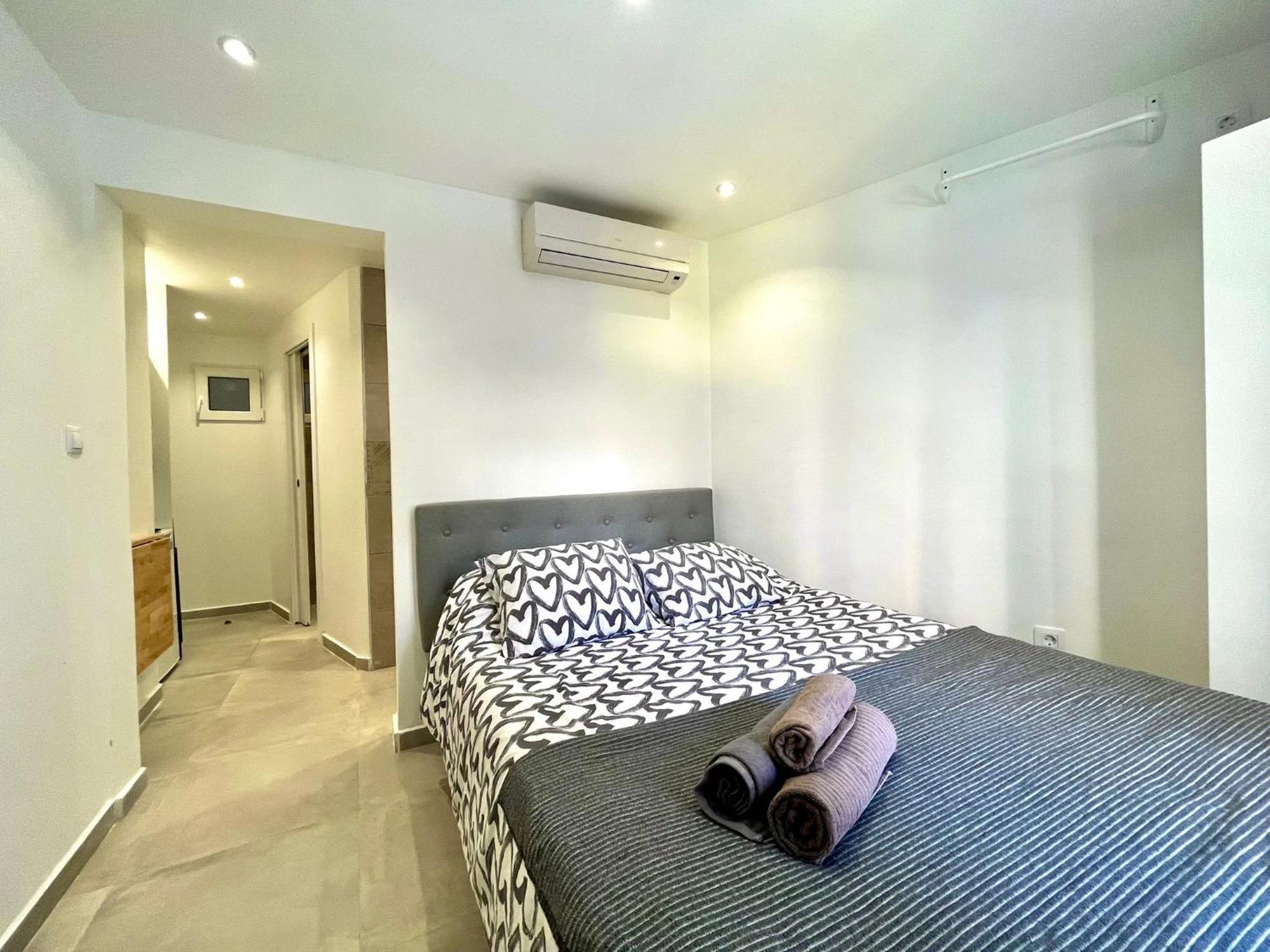 Apartamentos Con Bano Privado Frente Al Metro L5 Barcelona-Hospitalet 오스피탈레트 데 요브레가트 외부 사진